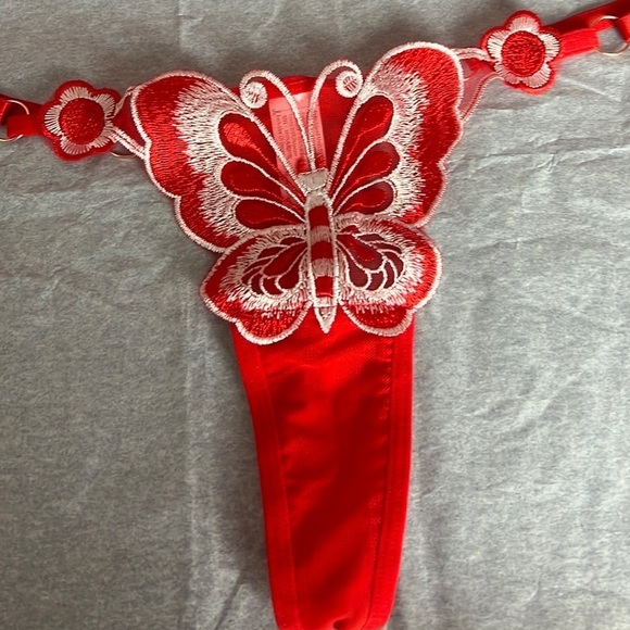 𝅺INTIMATE apparel - Picture 10 of 15